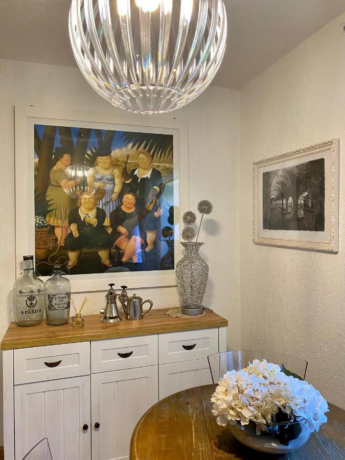 Ancienne Maisonnette Apartment *